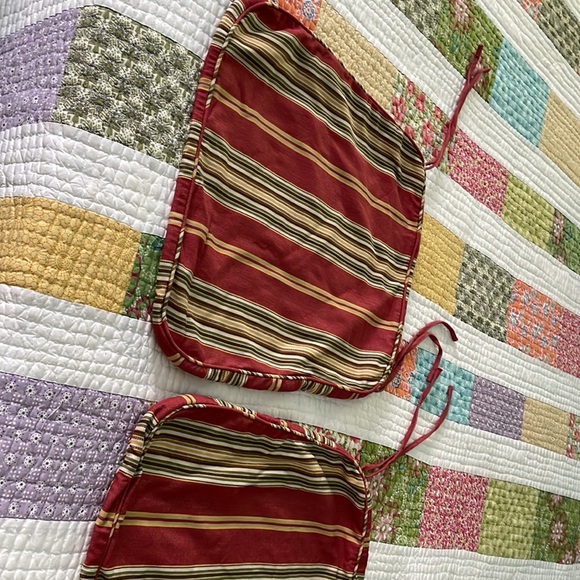 Pottery Barn tie-back seat cushions - Picture 7 of 7